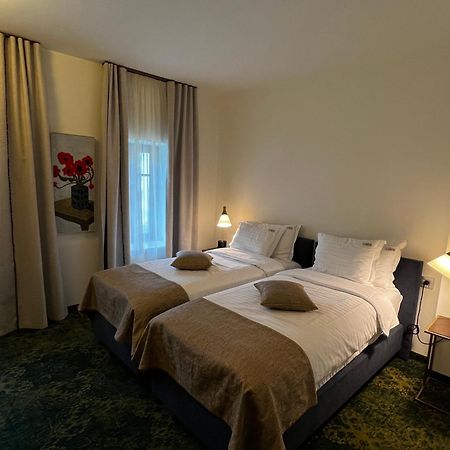 ホテル La Boheme Boutique Casa Soare ブカレスト エクステリア 写真