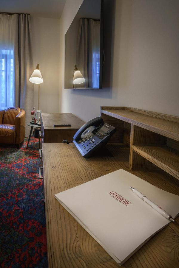 ホテル La Boheme Boutique Casa Soare ブカレスト エクステリア 写真